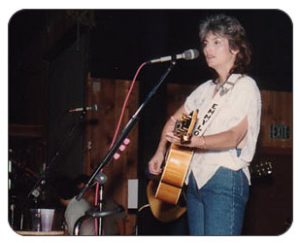 Emmy Lou Harris at The Texas Club 4/30/85