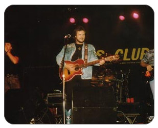 Travis Tritt at the Texas Club - 5/28/91